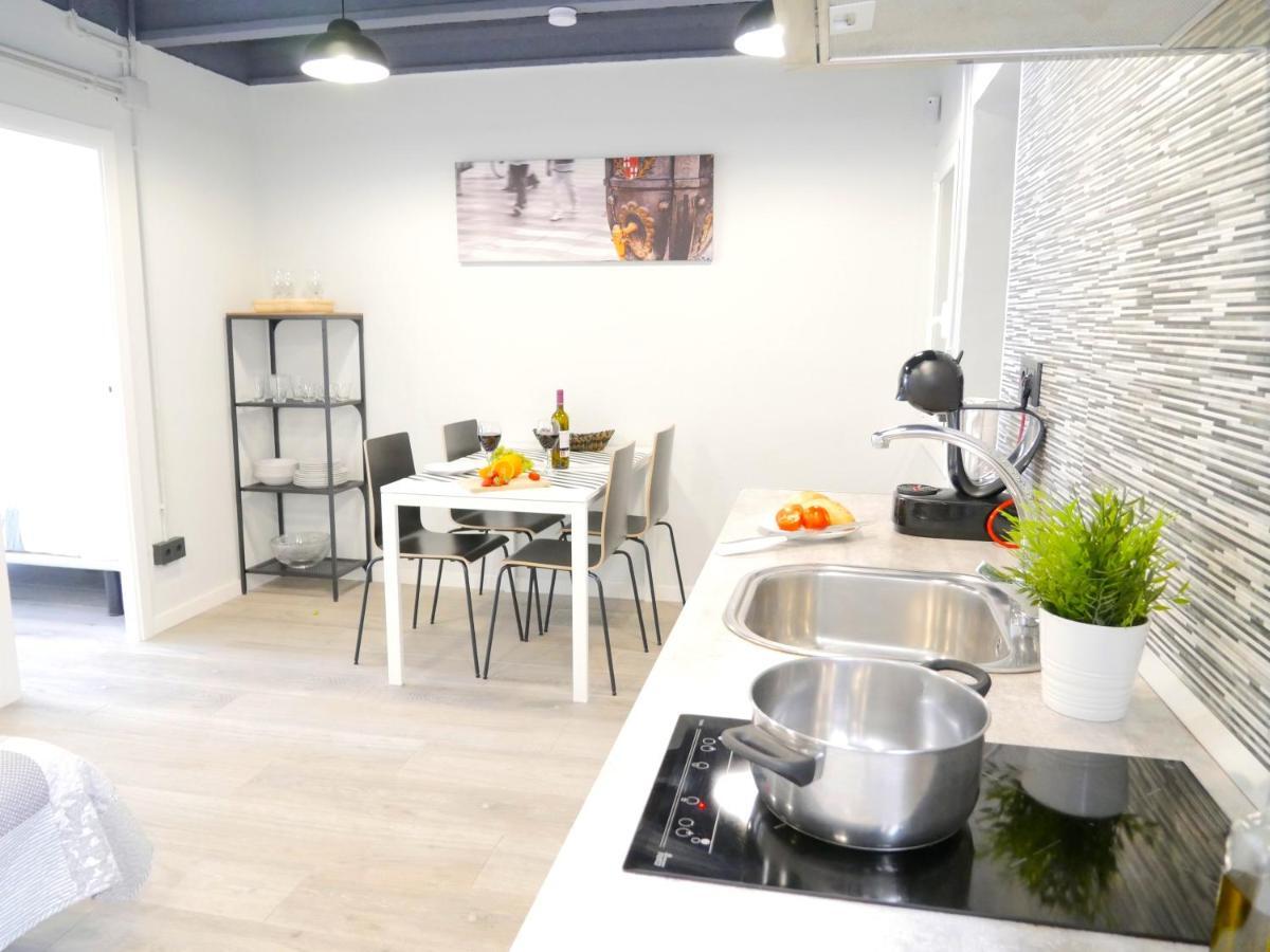 Stay U-Nique Apartments Llobregat L'Hospitalet de Llobregat Buitenkant foto