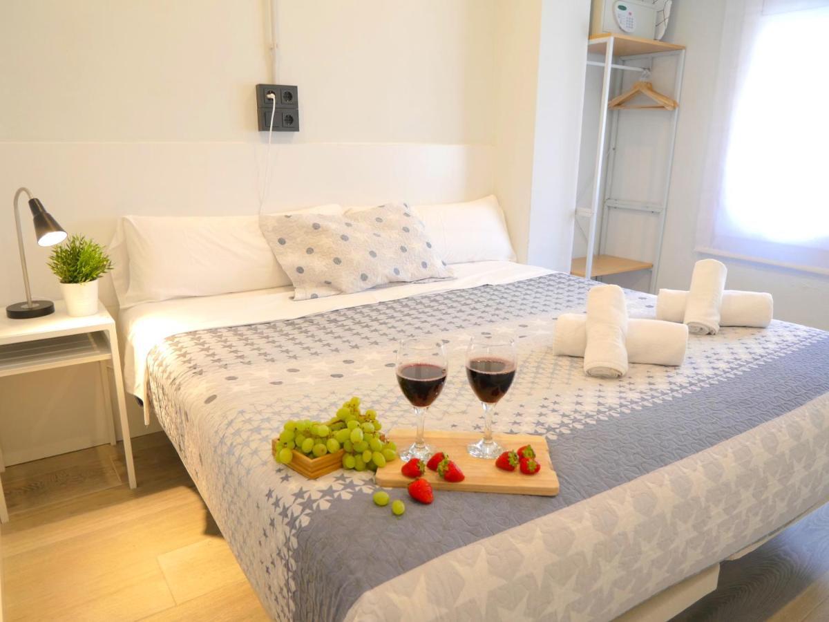 Stay U-Nique Apartments Llobregat L'Hospitalet de Llobregat Buitenkant foto
